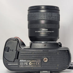 Nikon D70 DSLR with 18-70mm f/3.5-4.5G ED AF-S DX Lens – Classic 6.1MP Retro Digital Kit