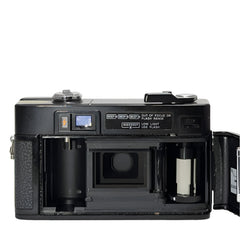 Minolta Hi-Matic AF2 35mm point and shoot film Camera 