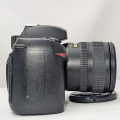 Nikon D70 DSLR with 18-70mm f/3.5-4.5G ED AF-S DX Lens – Classic 6.1MP Retro Digital Kit