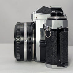 Chrome Nikon FE2 35mm Film Camera w. Nikkor50mm f1.8 lens