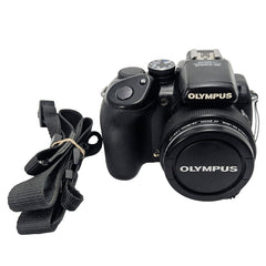 Olympus SP-570UZ Ultra Zoom Camera – 10MP, 20× Zoom, Dual IS, EVF