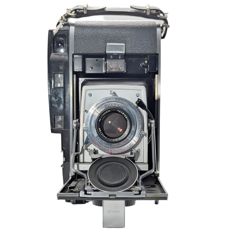 Polaroid 120 Pathfinder Land Camera / Yashica-Yashinon 127mm