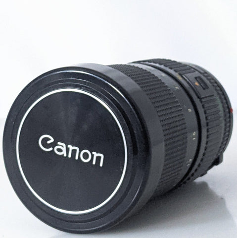 Canon New FD 35-70/2.8-3.5 Zoom Lens with macro Near mint