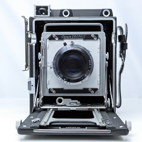 Pacemaker Graflex Crown Graphic 4x5 film camera with Rodenstock 135/4.5 Ysarex lens manual and film holders