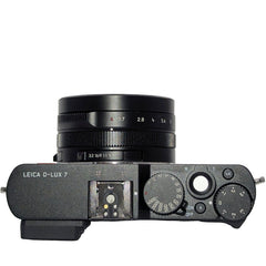 Leica D-Lux 7 Digital Camera Kit – 17MP, 24–75mm f/1.7–2.8, 4K Video,  <285 Shutter Count