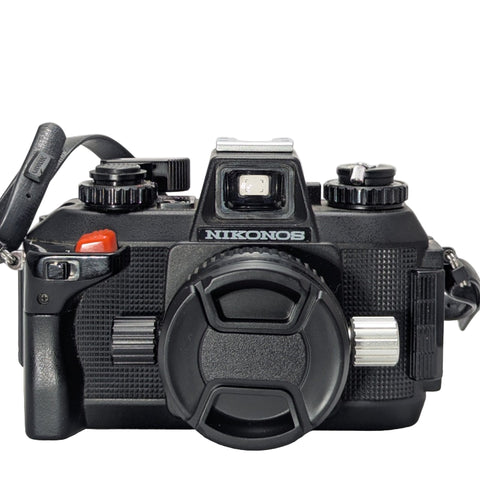 Nikonos IV A Rugged film camera from Nikon with Nikkor 35mm 2.8 lens