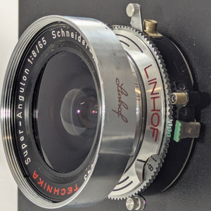Descriptive image text